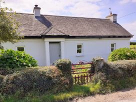 Lackaroe Cottage - South Ireland - 1108125 - thumbnail photo 1