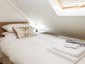 Baa Lamb Cottage - Kent & Sussex - 1108217 - thumbnail photo 30