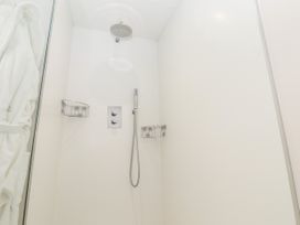 Baa Lamb Cottage - Kent & Sussex - 1108217 - thumbnail photo 34