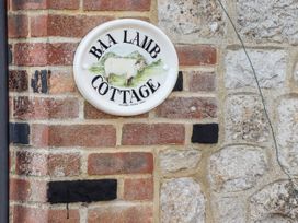 Baa Lamb Cottage - Kent & Sussex - 1108217 - thumbnail photo 38
