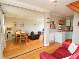 4 Afton Barns - Isle of Wight & Hampshire - 1108633 - thumbnail photo 5