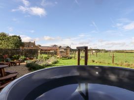 The Happy Valley Pod - Cotswolds - 1108717 - thumbnail photo 17