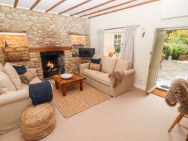 Holly Cottage - Cotswolds - 1108739 - thumbnail photo 3