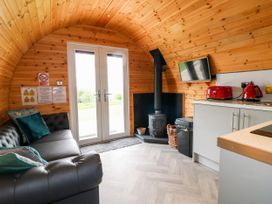 Brambles Lodge - Peak District - 1109078 - thumbnail photo 4