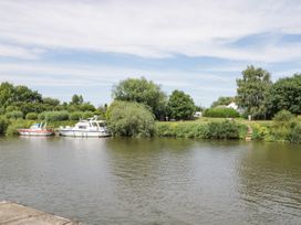 Cuckoo Cottage - Cotswolds - 1109351 - thumbnail photo 43