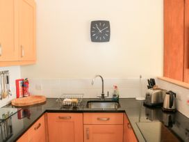 Apartment 24 - Devon - 1109355 - thumbnail photo 7