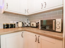 RockStar Cottage -  - 1109501 - thumbnail photo 7