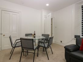 RockStar Cottage -  - 1109501 - thumbnail photo 3
