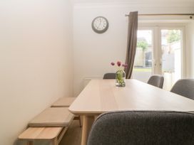 Family Oasis - Devon - 1109547 - thumbnail photo 13