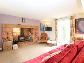 Willow Cottage - Norfolk - 1110462 - thumbnail photo 2