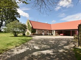 Gardener's Cottage -  - 1110719 - thumbnail photo 45