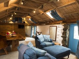 Tigh Bhisa Blackhouse -  - 1110724 - thumbnail photo 7