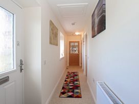 Beach View Cottage -  - 1110789 - thumbnail photo 11