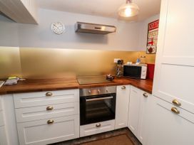Lime Cottage - Peak District - 1110990 - thumbnail photo 11