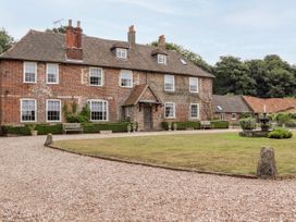 Solton Manor - Kent & Sussex - 1111509 - thumbnail photo 51