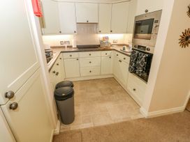 3 Grosvenor Court - Isle of Wight & Hampshire - 1111727 - thumbnail photo 11