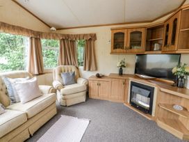 Grange Caravan - North Wales - 1111929 - thumbnail photo 5