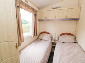 Grange Caravan - North Wales - 1111929 - thumbnail photo 10