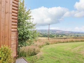 Bracken Hut at Copy House Hideaway - Yorkshire Dales - 1112304 - thumbnail photo 19