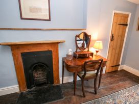 Pentre Hall - Shropshire - 1112629 - thumbnail photo 18