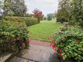Pentre Hall - Shropshire - 1112629 - thumbnail photo 50