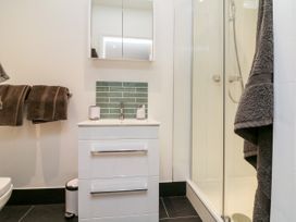 1 Cheyne Beach Apartments - Devon - 1112816 - thumbnail photo 16