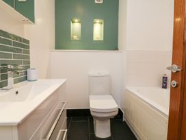 1 Cheyne Beach Apartments - Devon - 1112816 - thumbnail photo 25