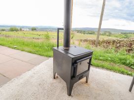 The Herdsman Luxury Shepherds Hut - Lake District - 1112932 - thumbnail photo 13