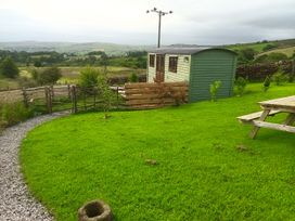 The Herdsman Luxury Shepherds Hut - Lake District - 1112932 - thumbnail photo 20