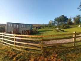 The Herdsman Luxury Shepherds Hut - Lake District - 1112932 - thumbnail photo 28