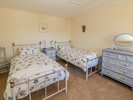 Hill Cottage - Peak District - 1113178 - thumbnail photo 13