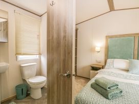 Lexi - Lake District - 1113533 - thumbnail photo 19