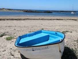Trem Y Mor Lodge - Anglesey - 1113608 - thumbnail photo 20