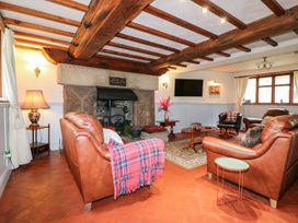 Pig-of-Lead - Peak District - 1113666 - thumbnail photo 9