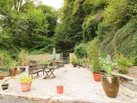 Pig-of-Lead - Peak District - 1113666 - thumbnail photo 32