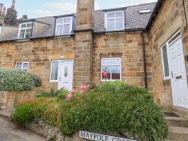 2 Maypole Green - North Yorkshire (incl. Whitby) - 1114110 - thumbnail photo 2