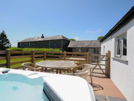 The Old Bakehouse - within the Helland Barton Farm collection - Cornwall - 1114291 - thumbnail photo 2