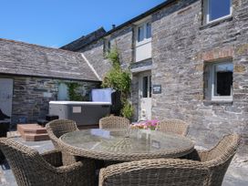 Courtyard Cottage - within the Helland Barton Farm collection - Cornwall - 1114293 - thumbnail photo 1