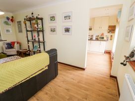 Bryn Coed Cottage - Anglesey - 11144 - thumbnail photo 4