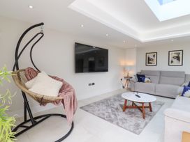 Kite View Cottage - Cotswolds - 1115409 - thumbnail photo 6
