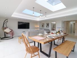 Kite View Cottage - Cotswolds - 1115409 - thumbnail photo 9