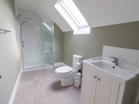 Woodview Apartment - County Clare - 1115951 - thumbnail photo 22