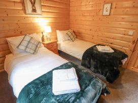 Leafy Hollow Lodge - Lincolnshire - 1116205 - thumbnail photo 21