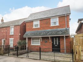 Lilac Cottage - Hampshire - 1116234 - thumbnail photo 1