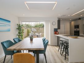 Lilac Cottage - Hampshire - 1116234 - thumbnail photo 6