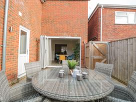 Lilac Cottage - Hampshire - 1116234 - thumbnail photo 26