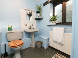 Bramble Cottage - Devon - 1116377 - thumbnail photo 19