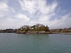 Ynys Castell - Anglesey - 1116445 - thumbnail photo 27