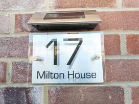Milton House - Dorset - 1116564 - thumbnail photo 2