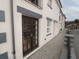 Whistle Stop Apartment - North Wales - 1116654 - thumbnail photo 18